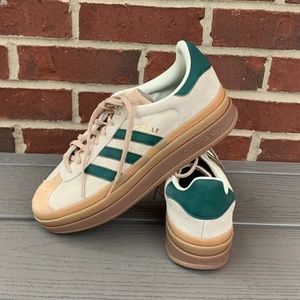 Adidas Gazelle Platform Gumsole Sneakers